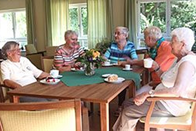 LILIEN Café Am Königsfloß Seniorenzentrum